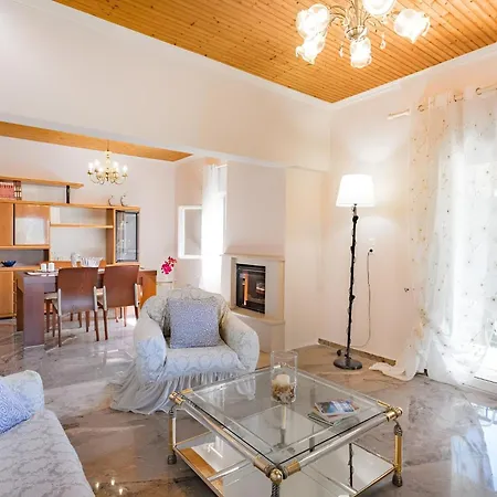 Stavros & Loulas House Apartment Evropouloi